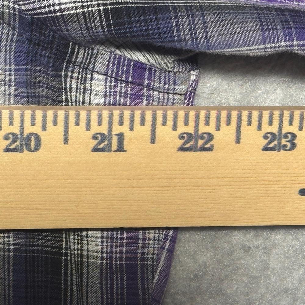 Wrangler Western Shirt Mens Medium Purple‎ Black Plaid Pearl Snap Short Sleeve - Picture 5 of 5